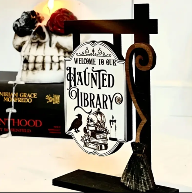 Haunted Library Miniature Wooden Display – Gothic Bookshelf Decoration